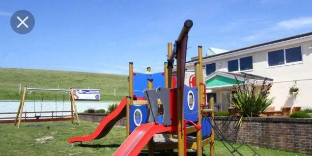Newquay Bay Porth Caravan Hotel Buitenkant foto